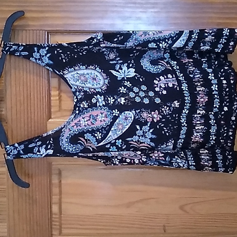 Patrons of Peace Adorable Paisley Floral Print Tank Top NWT - Picture 4 of 4